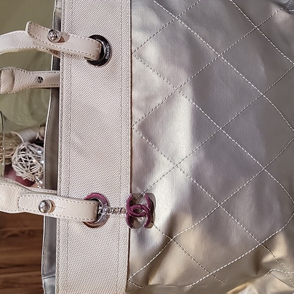 CHANEL EUC Paris Biarritz with COA Side Pocket Tote GM Quilted Metallic Canvas - Picture 5 of 16